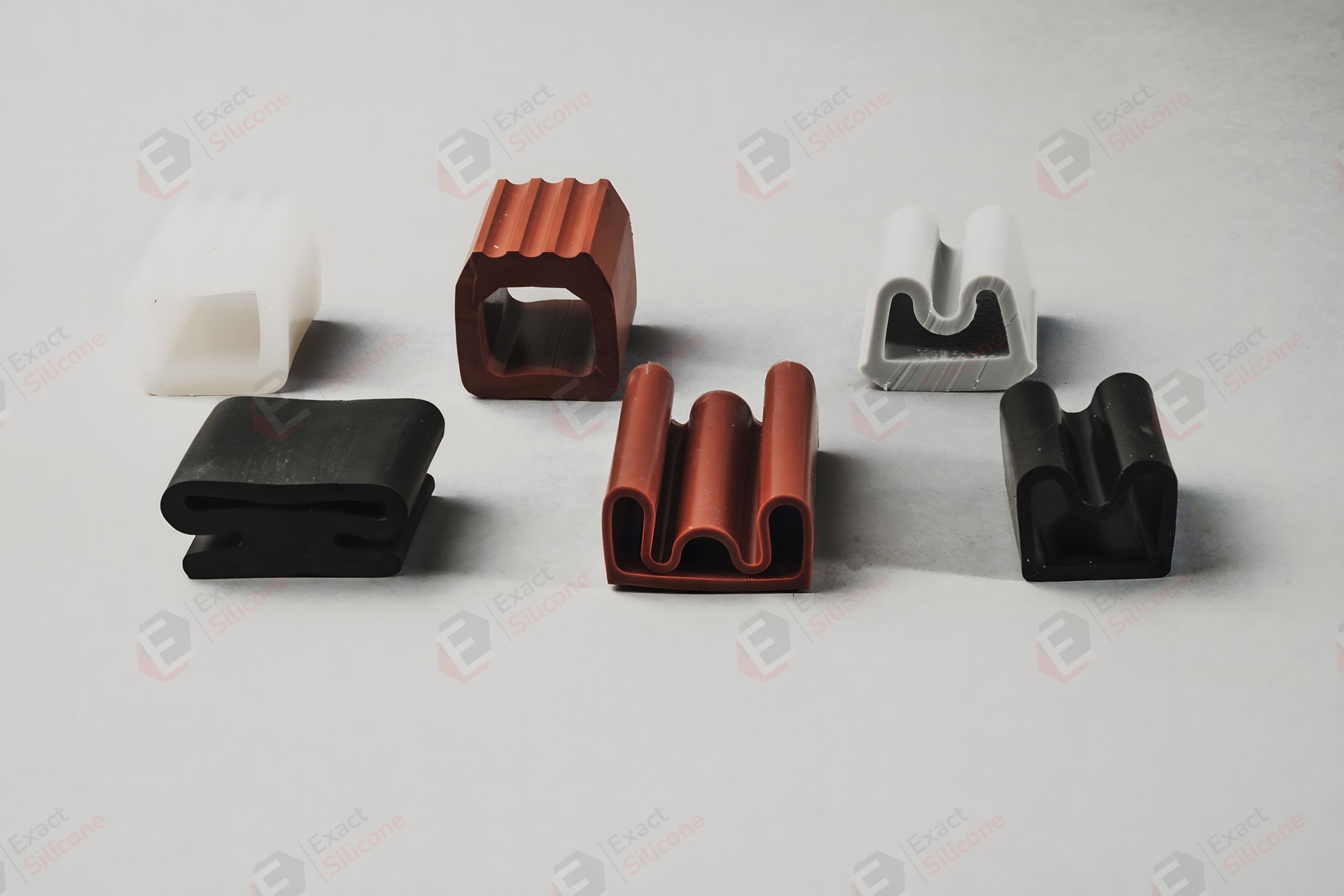 fabric and non fabric reinforced inflatable seals in silicone